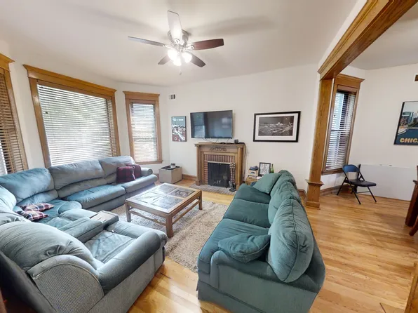 1224 W Eddy St #1, Chicago, IL 60657