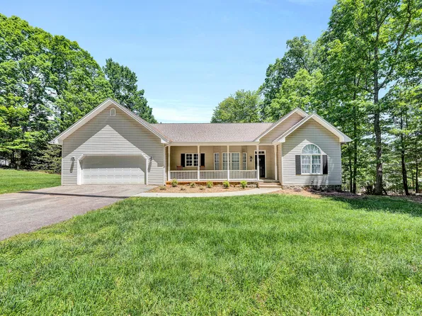 232 Valley Mill Rd, Huddleston, VA 24104