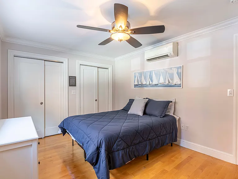 52 Cooper St #1 — Photo 10