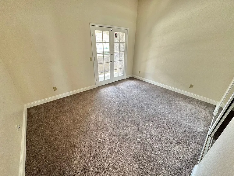 811 Bass Dr #C — Photo 10