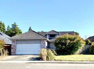 2130 Covey Ct, Eureka, CA 95503