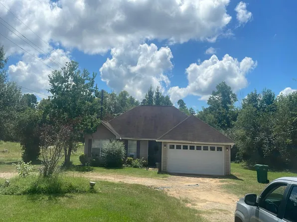 1201 Leslie St, Nashville, AR 71852