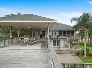 23 Mimosa, Matagorda, TX 77457