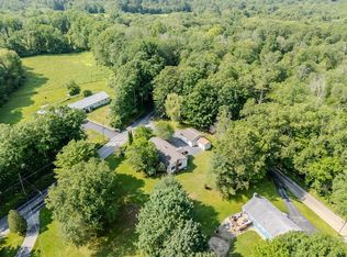 253 Dudley Oxford Rd, Dudley, MA 01571