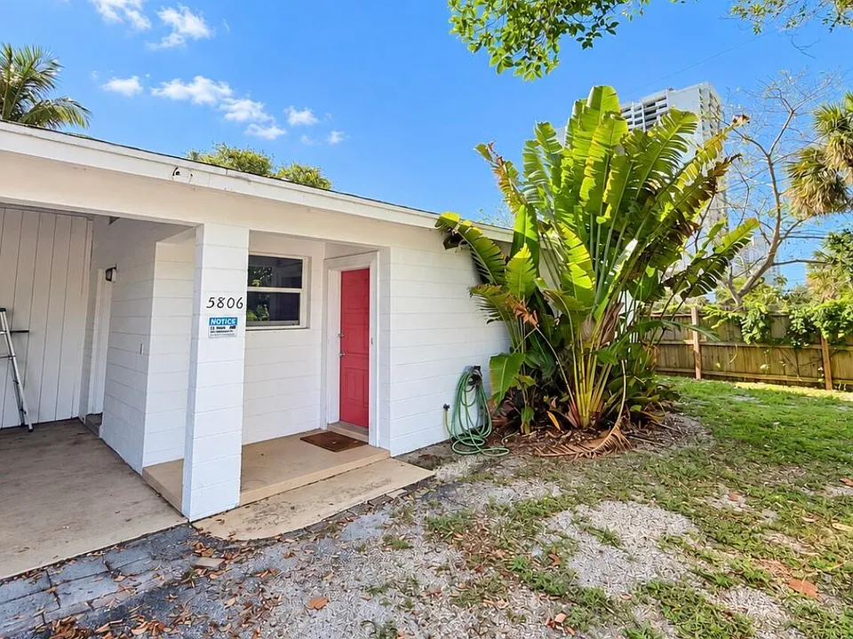 5806 N Flagler Dr