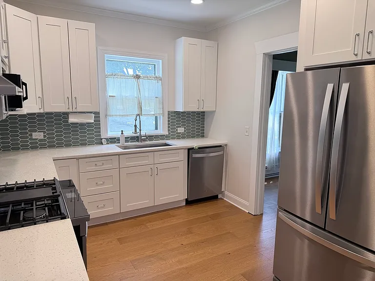 124 E Sunnyside Ave — Photo 9