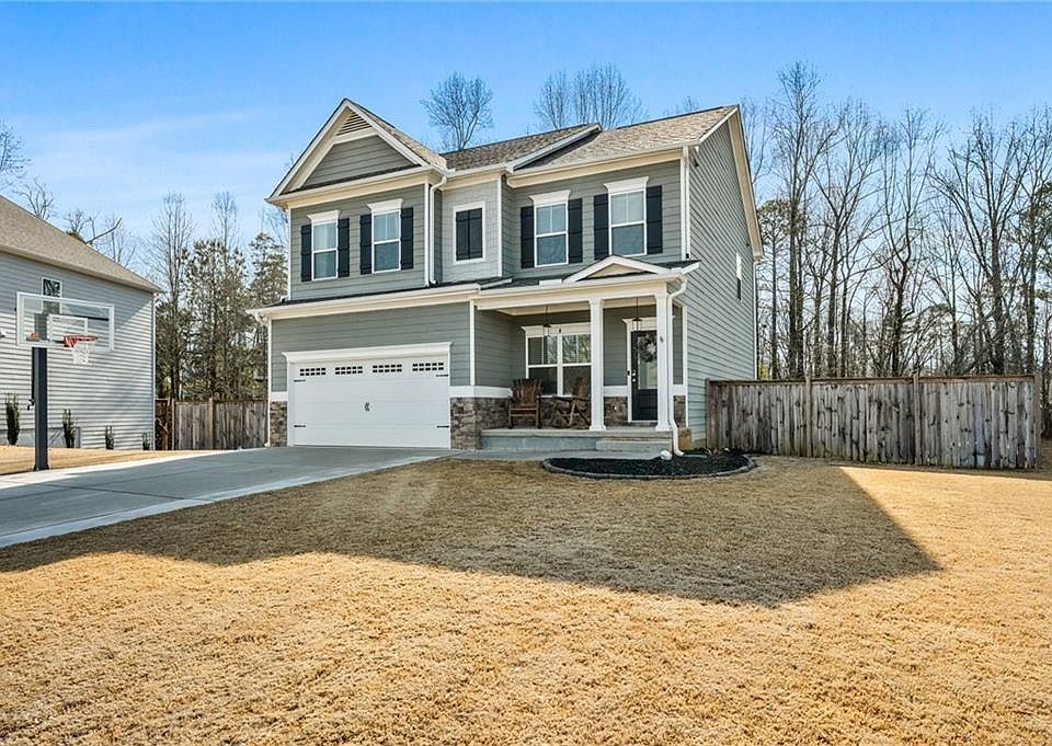 1st image of 340 Orange Cir