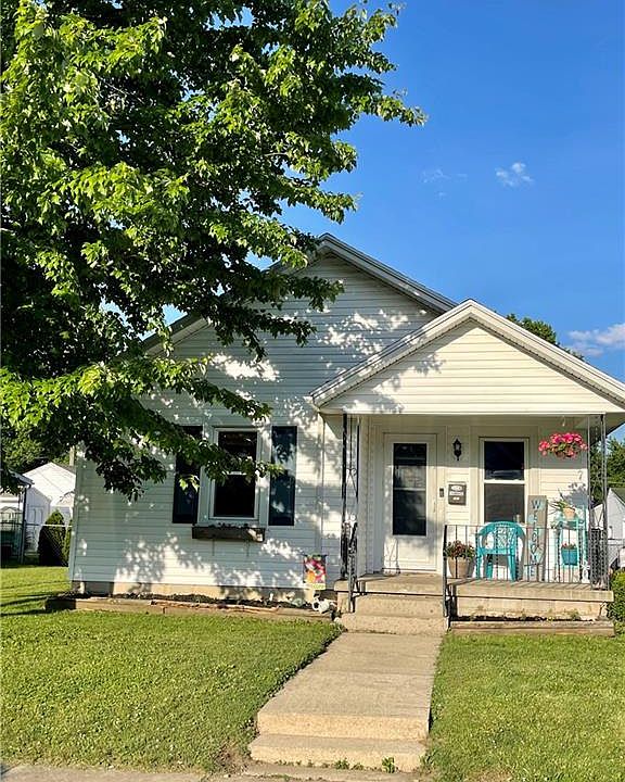 1st image of 707 Willard St