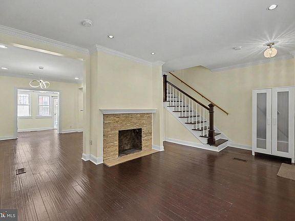 4th image of 1466 Ogden St NW