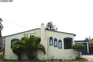 2706 Acton St photo 1