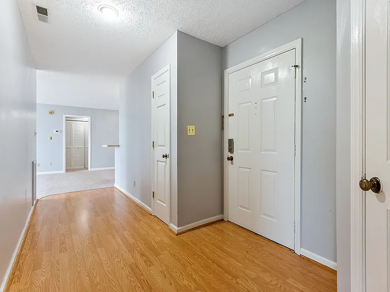 1300 Cedar Ridge Dr #K — Photo 6
