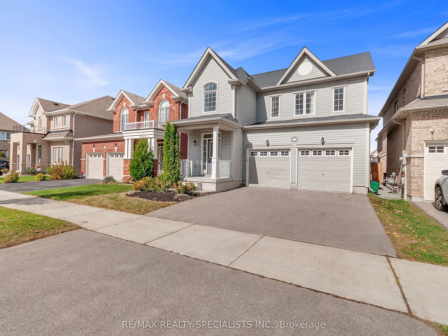 3 bed, $2,950 — Photo 2