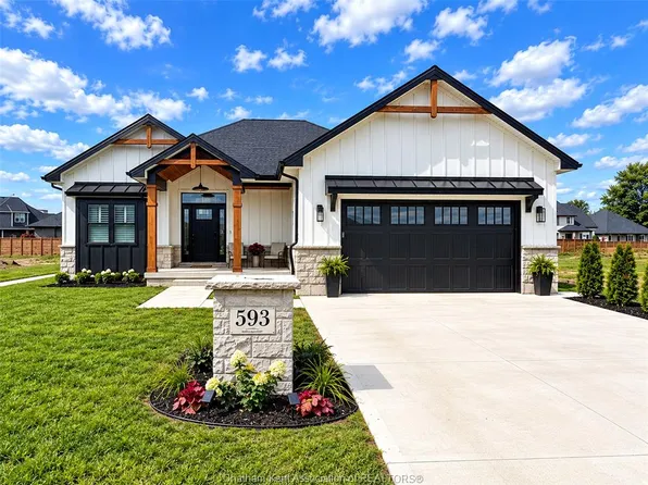 593 Indian Creek Rd W, Chatham Kent, ON N7M 6G2