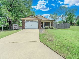 1502 Heather Cir, Barling, AR 72923