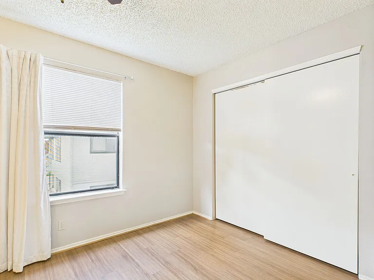 297 Billie Dr #2 — Photo 10