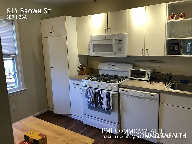 614 Brown St — Photo 4