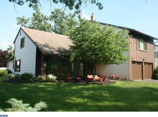 6 Concord Rd, Marlton, NJ 08053