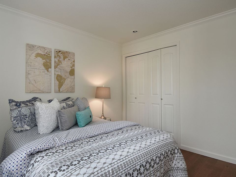 The Ballinger Apartment Rentals Shoreline, WA Zillow