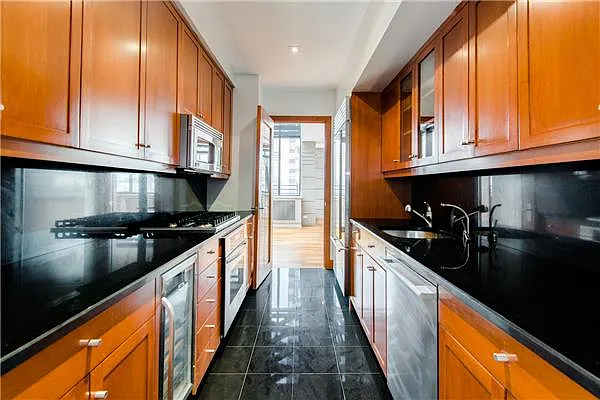 Rented by (Legacy) Elegran | media 9