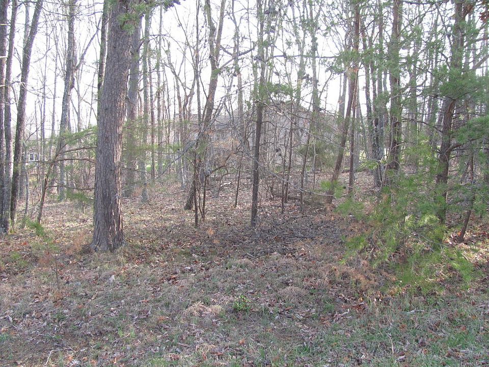 2nd image of 175 Trentwood Dr