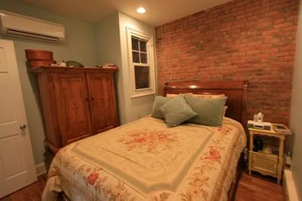 Rented by Corcoran | media 16