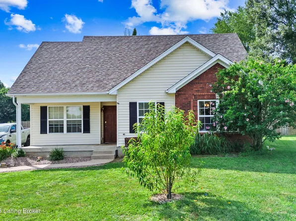 128 Clover Cove Ct, Shepherdsville, KY 40165