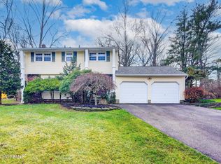 12 Margie Road, East Brunswick, NJ 08816