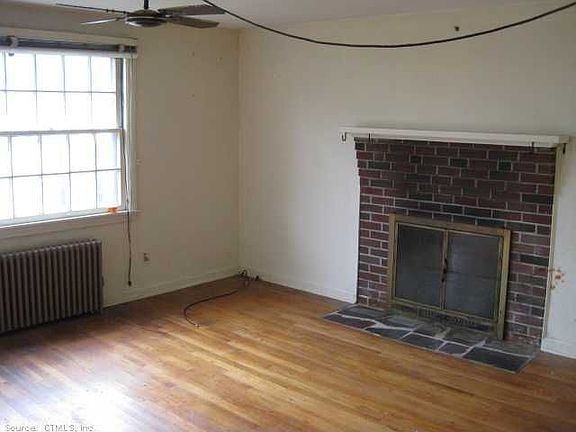 2nd image of 18 Dartmouth St