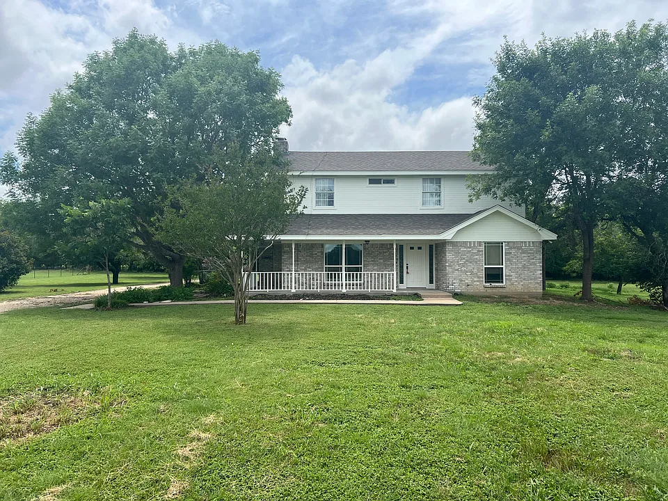 2955 E Amity Rd
