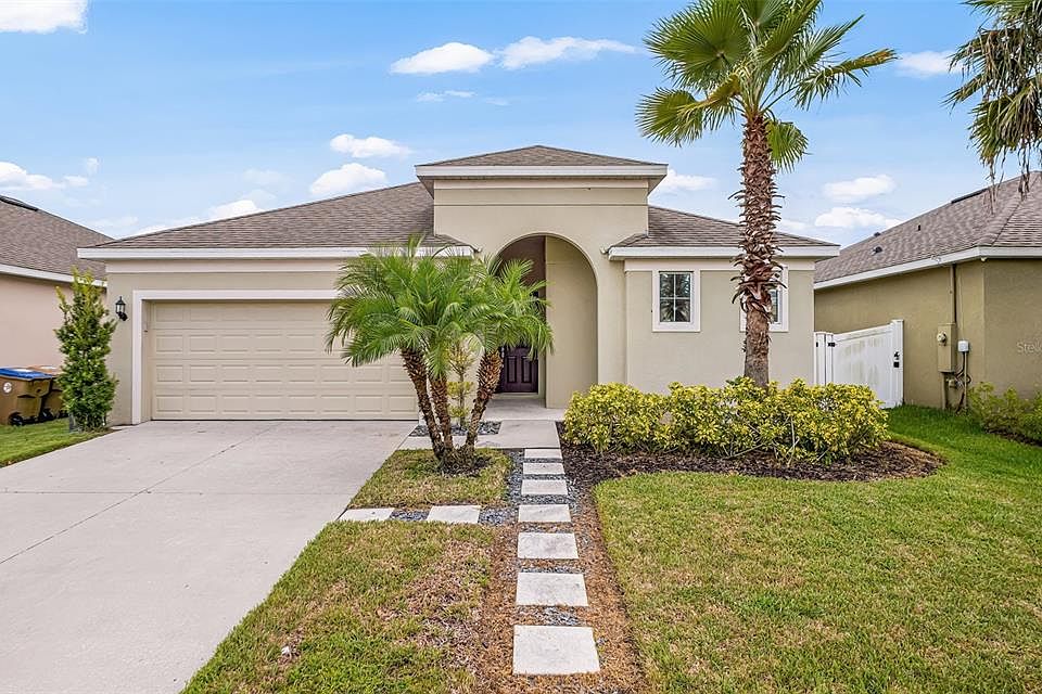 1st image of 750 STAR MAGNOLIA DRIVE
