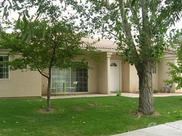 704 W Hale Ave, Moab, UT 84532