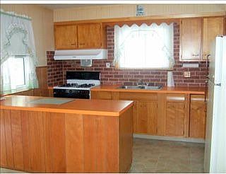 2nd image of 510 Boyden St