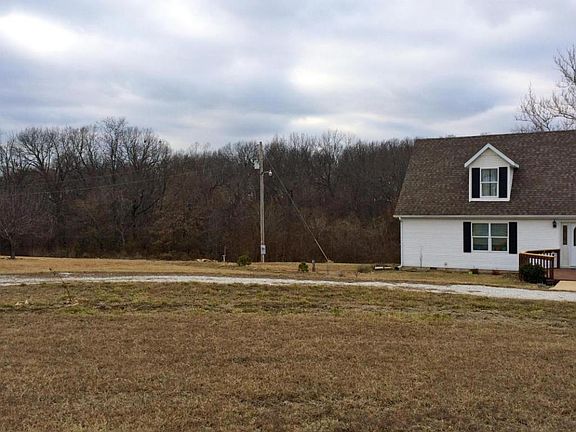 2nd image of 255 Owl Ln