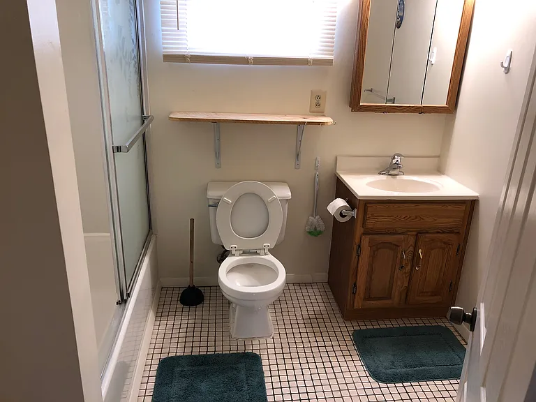 204 Lake Rd — Photo 4