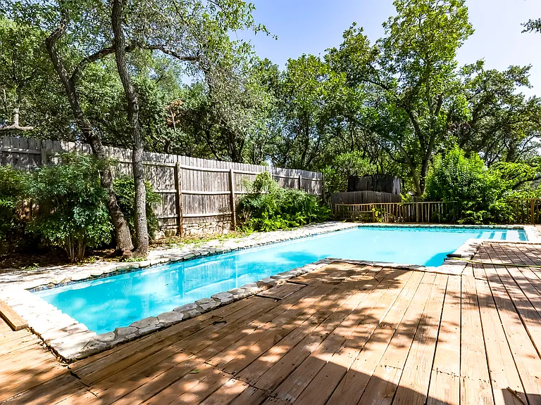 208 Westhaven Dr — Photo 34