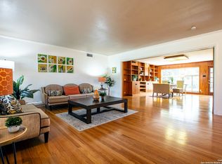 2326 W Gramercy Pl, San Antonio, TX 78201