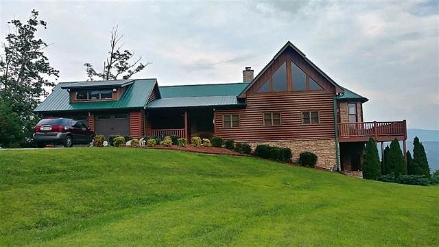 2nd image of 3065 Smokey Bluff Trl