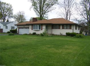 3350 Briarwood Ln, Youngstown, OH