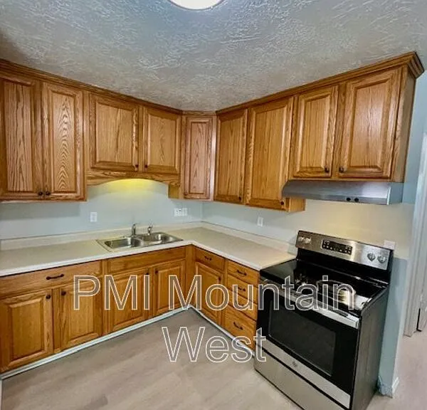 2903 Harrison Blvd — Photo 10