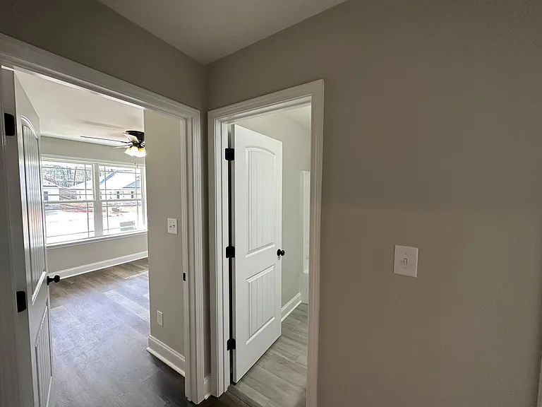 217 Lasso Dr — Photo 5