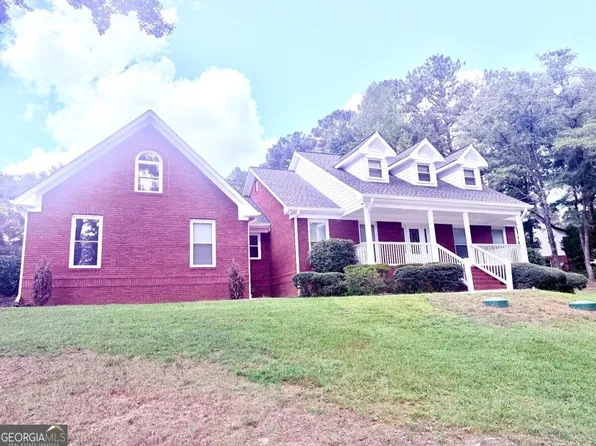 2660 Sandy Creek Cir, Loganville, GA 30052