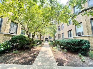 539 W Brompton Ave APT 1S, Chicago, IL 60657