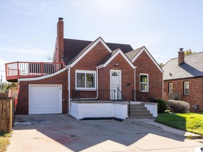 2703 Crown Point Ave, Omaha, NE, 68111