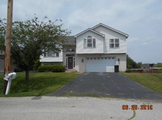 3620 Watkins Ct, Markham, IL 60428