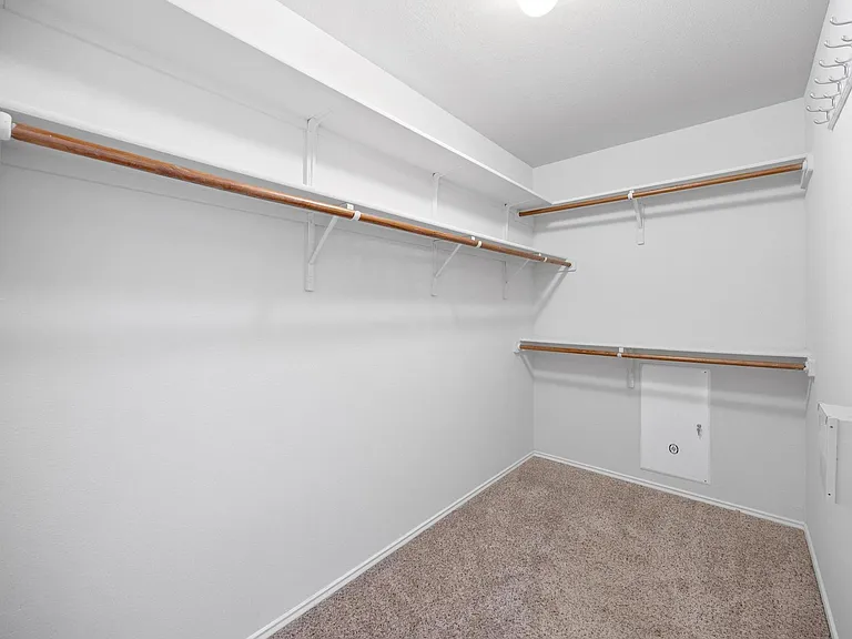 9400 Billingham Trl — Photo 23