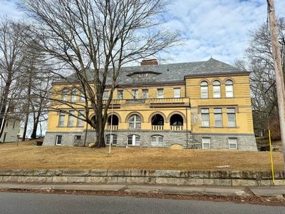 100 Broad St APT 104, Norwich, CT, 06360