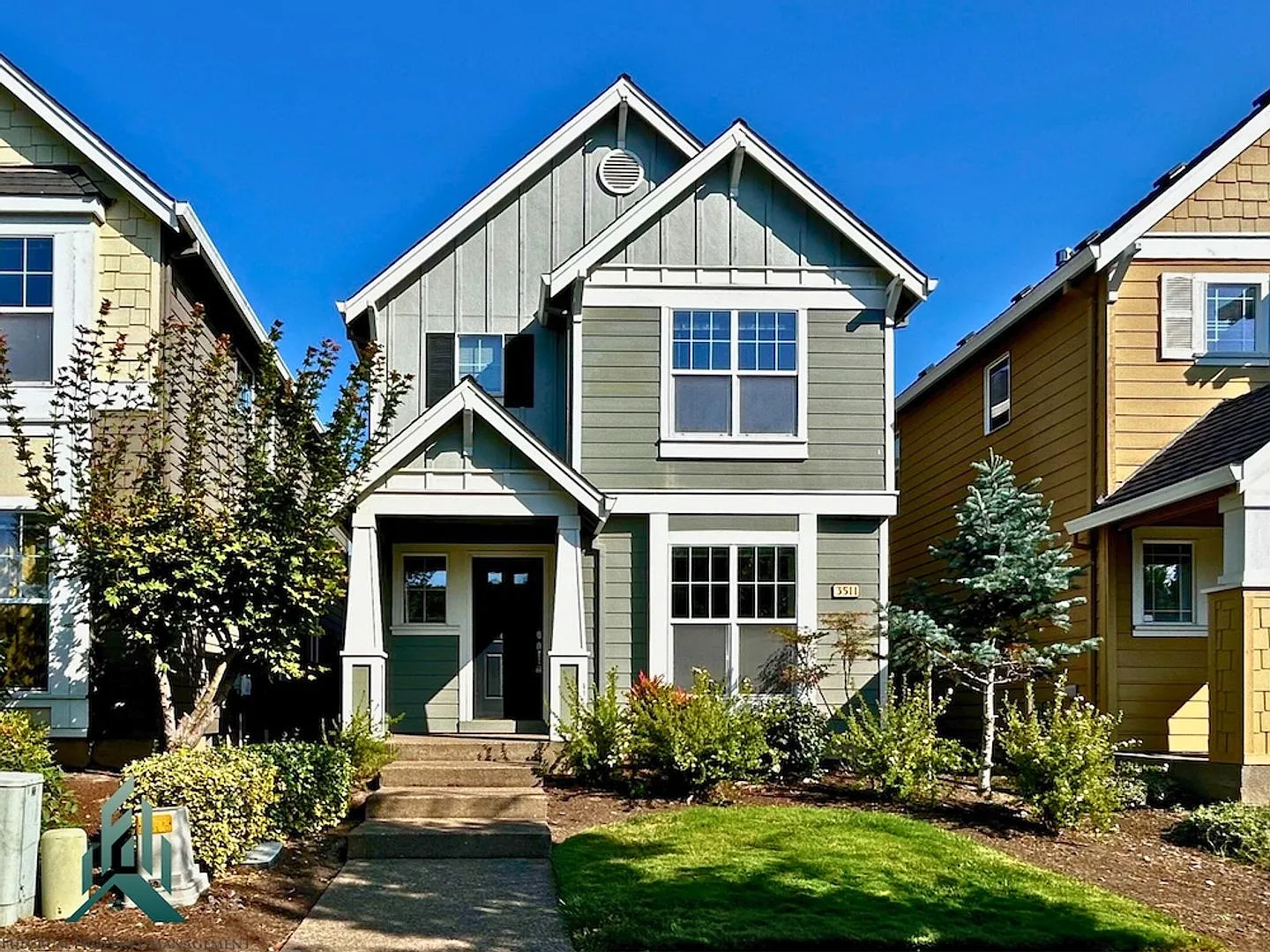 Room for Rent in Willamette Landing Neighborhood — Photo 1
