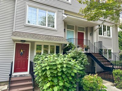 2700 Bedford Street Apt J, Stamford, CT, 06905