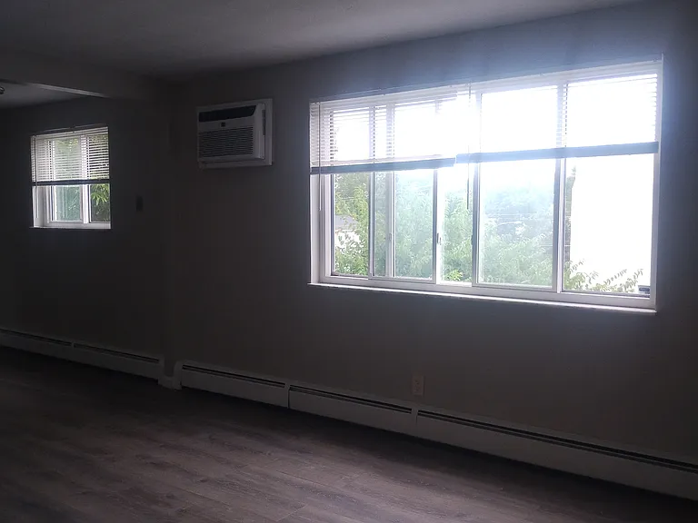 3339 Epworth Ave #10 — Photo 4