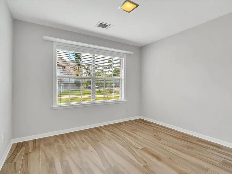 442 Mignon Ln — Photo 26